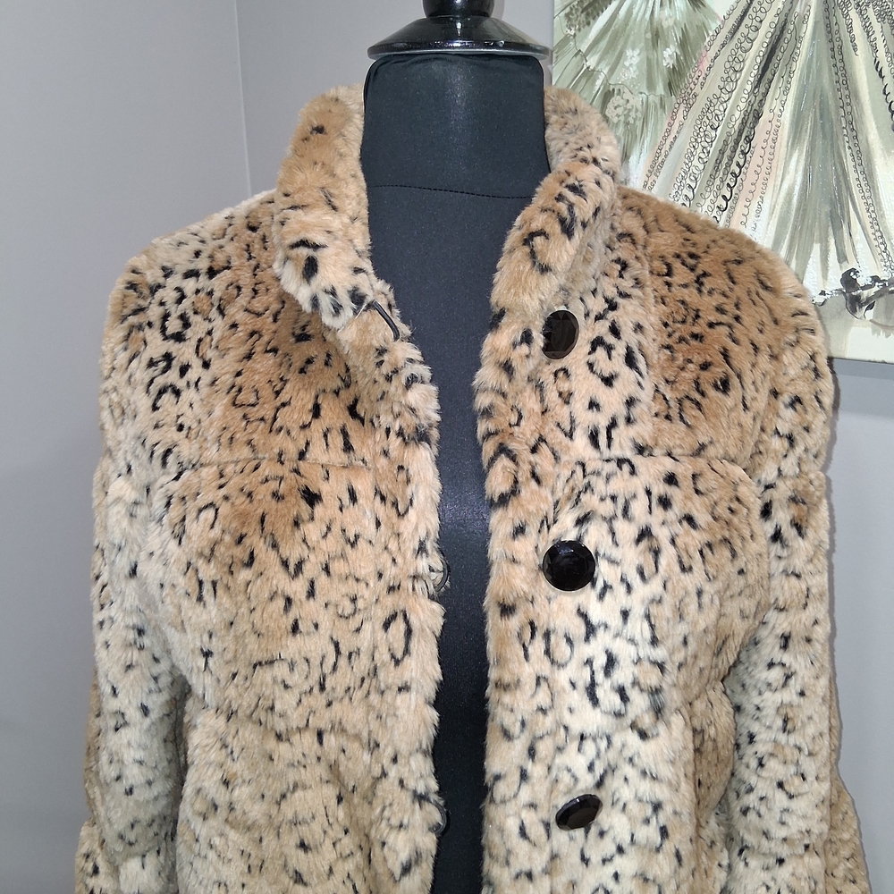 Madison Leopard Print Teddy Jacket - image 13